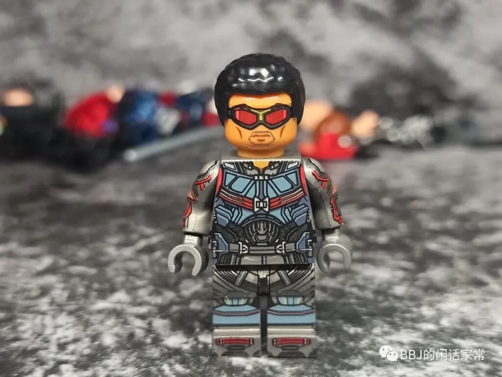 WM 6117 Falcon and the Winter Soldier Series MiniFigure Set 18 image 10